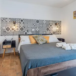 La Mora Bed and breakfast