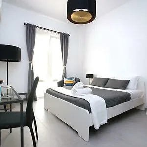 Roda Barocco Pensión